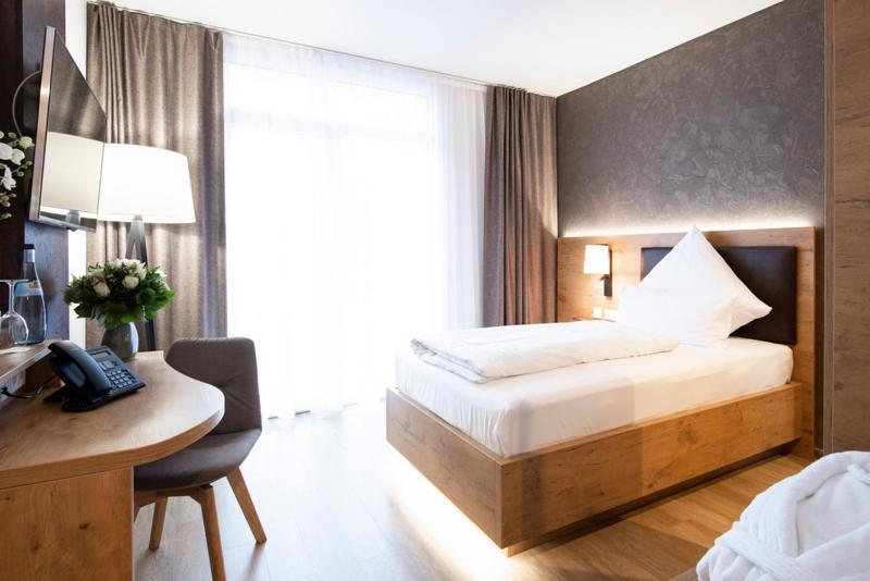 Peters Hotel & Spa هومبورغ المظهر الخارجي الصورة